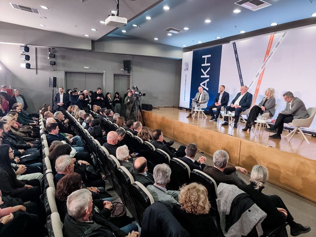 Λαμία – “Ιθάκη”: Η πολιτική της ενσυναίσθησης, οι κοινωνικές ανισότητες και το αίτημα για δικαιοσύνη στη Στερεά Ελλάδα