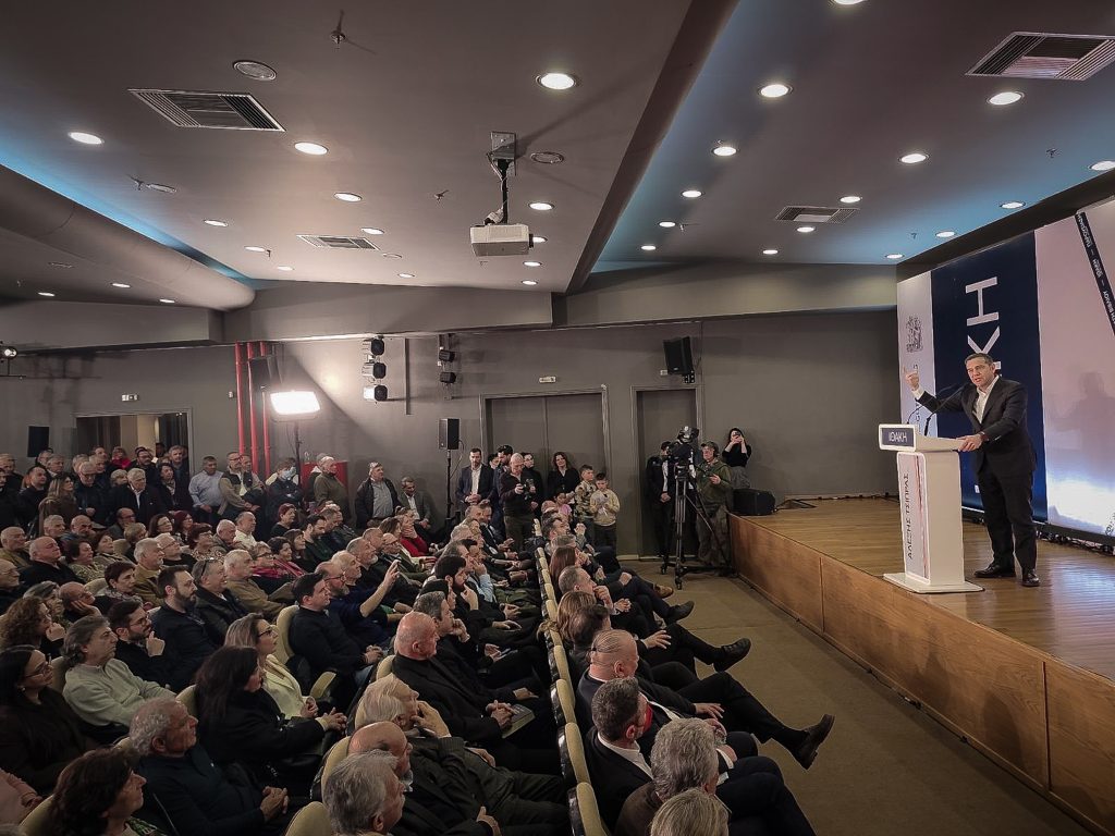 Αλ. Τσίπρας – Λαμία: Προκαθήμενος της διαφθοράς  ο πρωθυπουργός –  Συμμορία της γραβάτας η κυβέρνηση