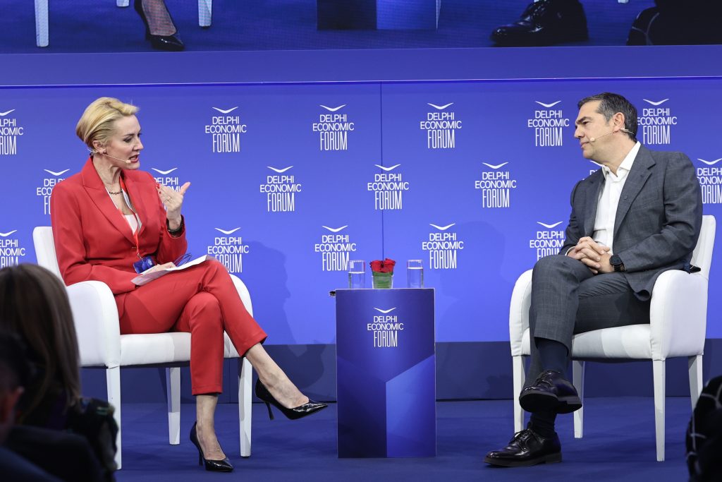 Αλ.Τσίπρας: Έχω ευθύνη να συμβάλλω να επιστρέψει στο πολιτικό σύστημα η κανονικότητα και στη χώρα η σταθερότητα